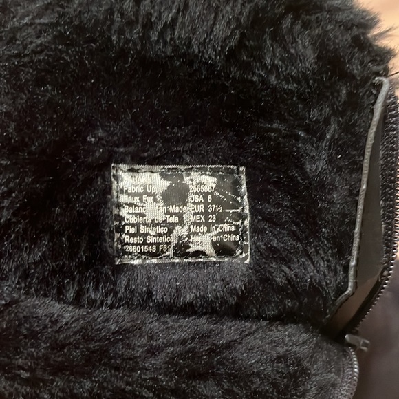 NoBo Snow Boots - Picture 6 of 7